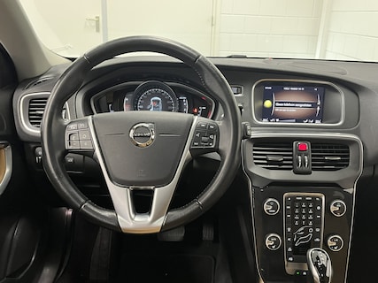 Volvo-V40 Cross Country