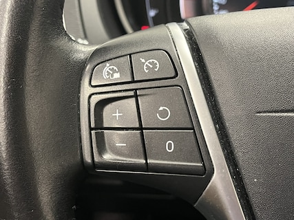 Volvo-V40 Cross Country