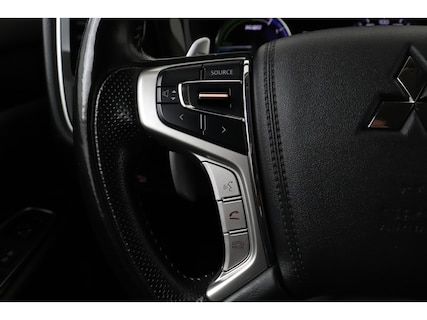 Mitsubishi-Outlander