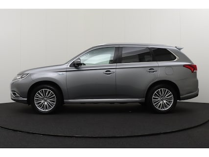 Mitsubishi-Outlander