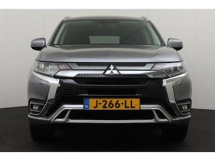 Mitsubishi-Outlander