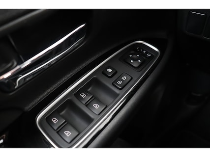 Mitsubishi-Outlander