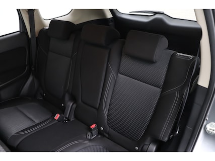 Mitsubishi-Outlander