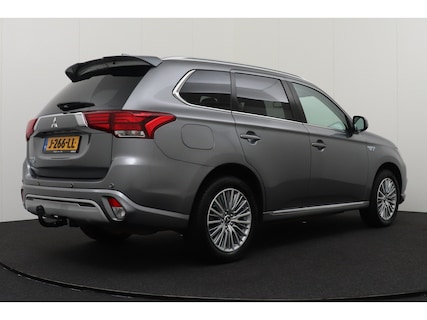Mitsubishi-Outlander