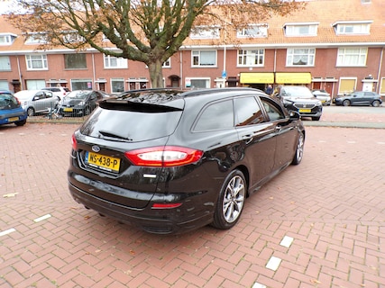 Ford-Mondeo