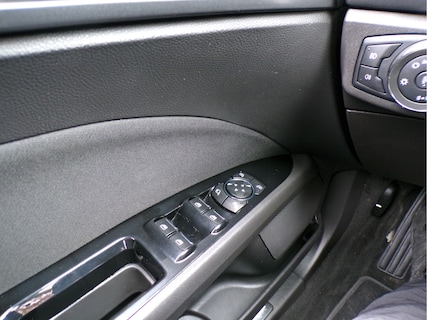 Ford-Mondeo