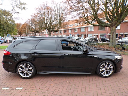 Ford-Mondeo
