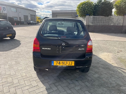 Suzuki-Alto