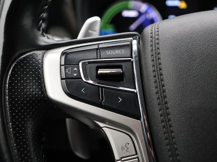 Mitsubishi-Outlander