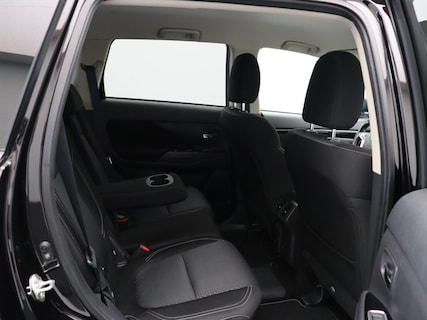 Mitsubishi-Outlander