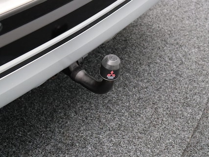 Mitsubishi-Outlander