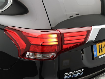 Mitsubishi-Outlander