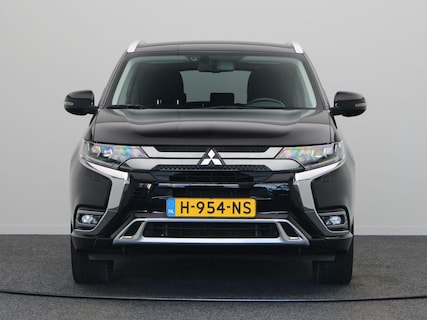 Mitsubishi-Outlander
