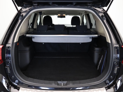 Mitsubishi-Outlander