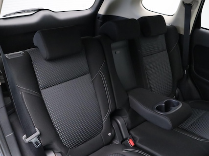 Mitsubishi-Outlander