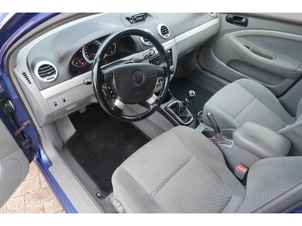 Chevrolet-Lacetti