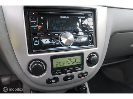 Chevrolet-Lacetti