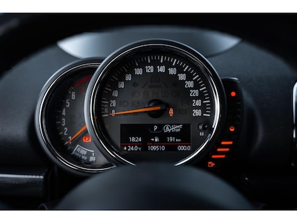 MINI-Clubman