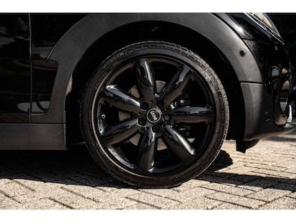 MINI-Clubman