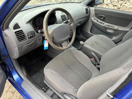 Hyundai-Accent