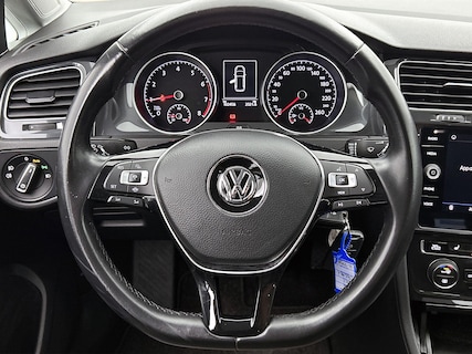 Volkswagen-Golf