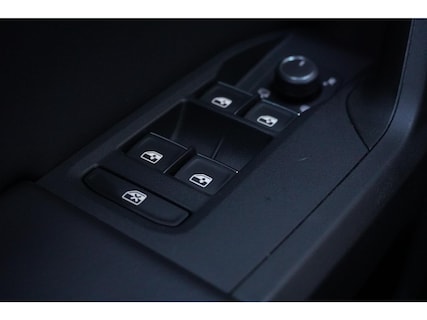 SEAT-Leon