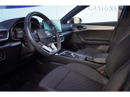 SEAT-Leon