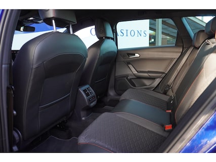 SEAT-Leon