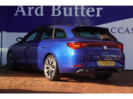 SEAT-Leon