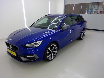 SEAT-Leon