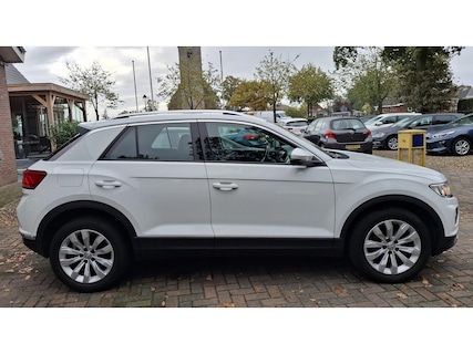 Volkswagen-T-Roc