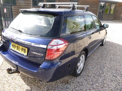 Subaru-Legacy
