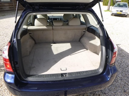 Subaru-Legacy