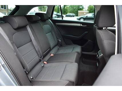Skoda-Superb