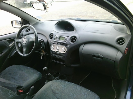 Toyota-Yaris