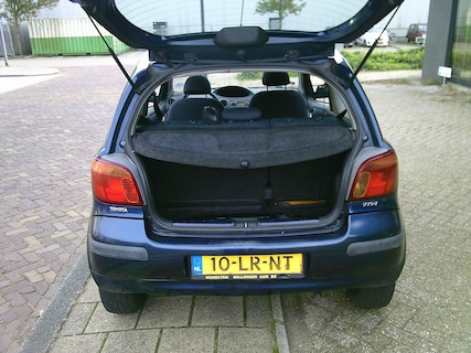 Toyota-Yaris
