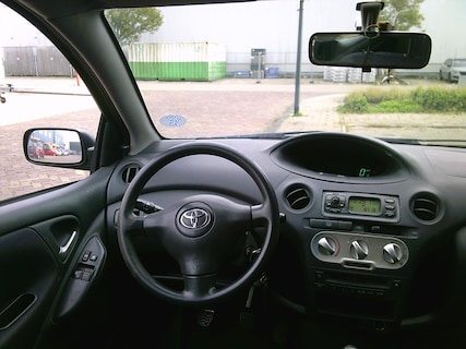 Toyota-Yaris