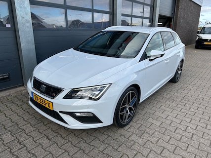 SEAT-Leon