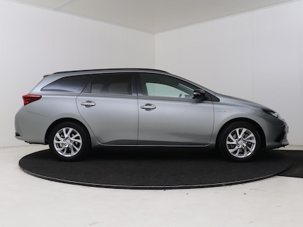 Toyota-Auris