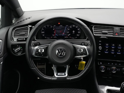 Volkswagen-Golf