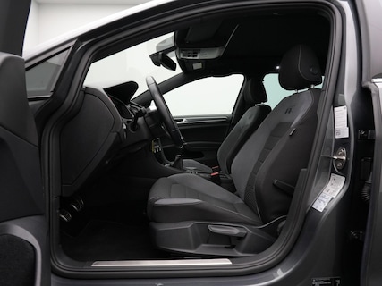 Volkswagen-Golf