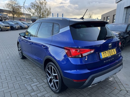 SEAT-Arona