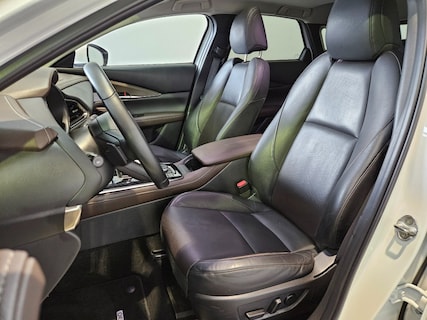 Mazda-CX-30
