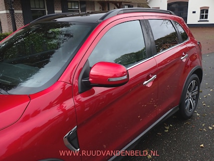 Mitsubishi-ASX