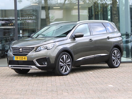 Peugeot-5008