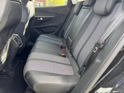 Peugeot-3008