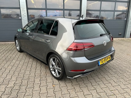 Volkswagen-Golf