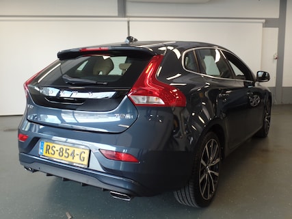 Volvo-V40
