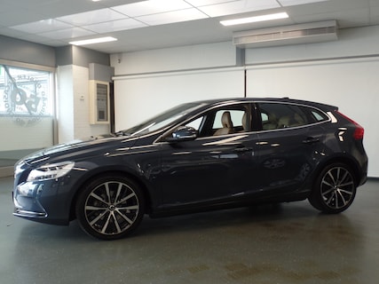 Volvo-V40