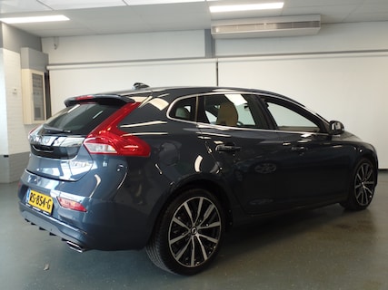 Volvo-V40